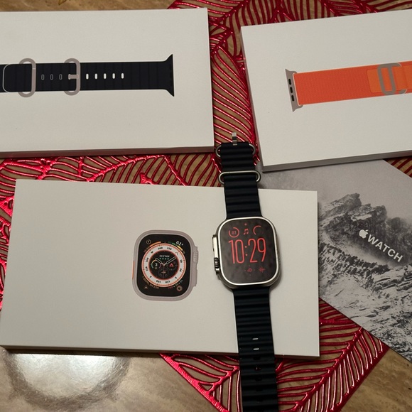Apple Watch Ultra used, works with AT&T wireless network only - Picture 2 of 4
